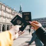 שמות משפחה אמריקאים שמצביעים על זכאות לדרכון אמריקאי