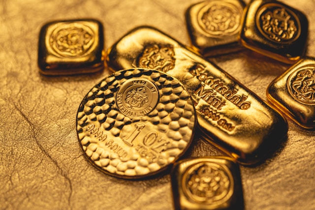 אסטרטגיות מומחים ידועים לקניית זהב בשנת 2024: סקירה כללית